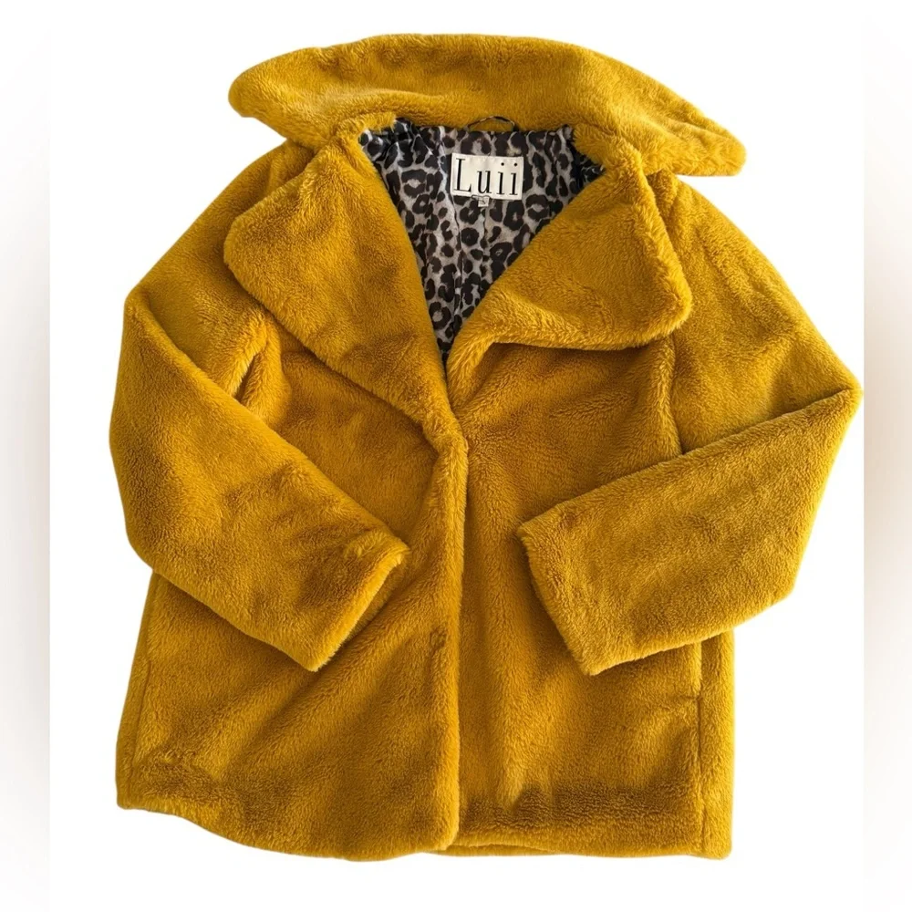 LUII "Jackie" Faux Fur Jacket in Yellow Mustard and Cheetah‎ Lined- Large - Picture 6 of 12